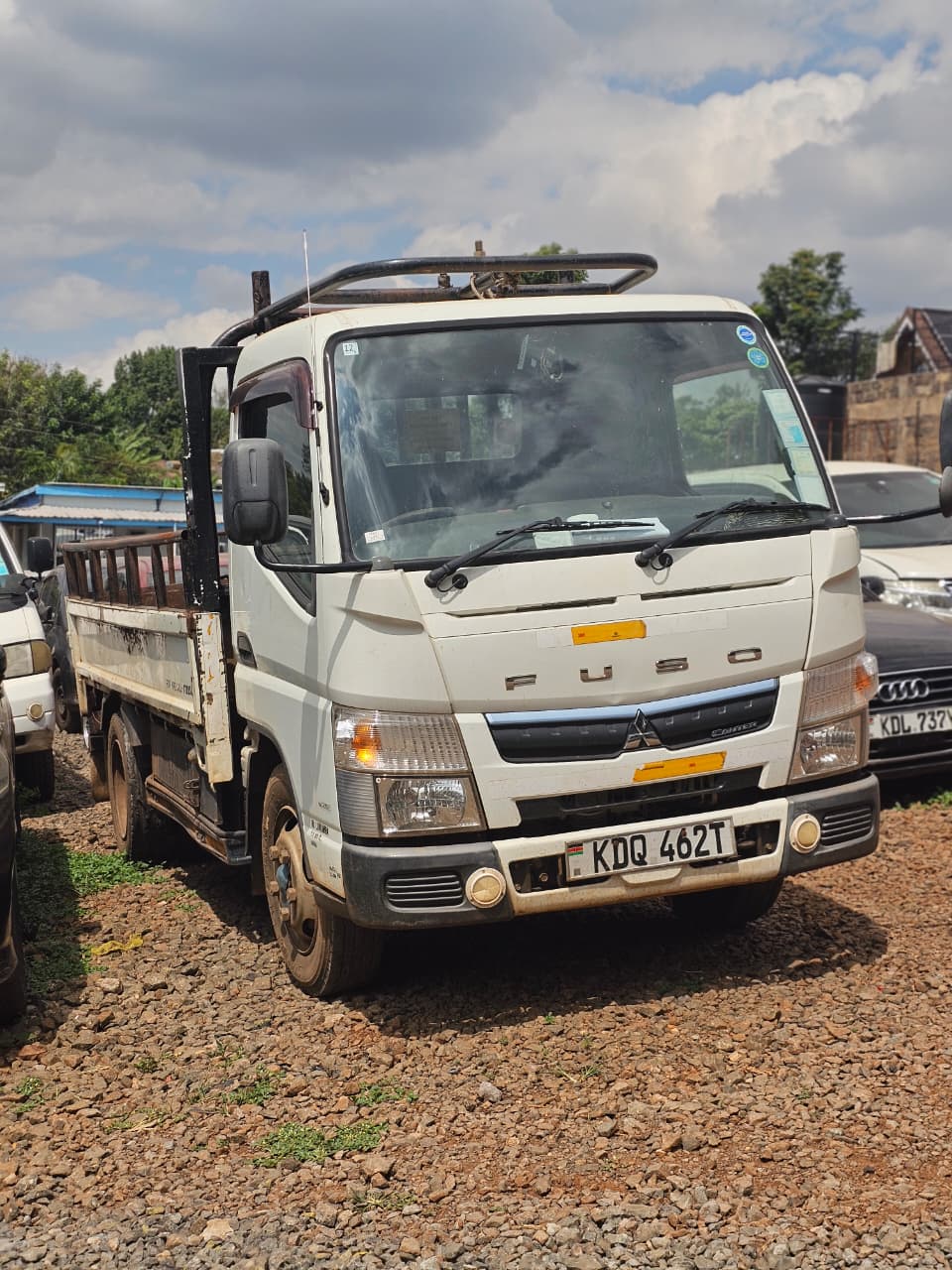 MITSUBISHI FUSO